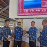 DPMPTSP Tubaba Hibahkan Buku ke Perpustakaan Daerah, Dorong Penguatan Literasi Siswa dan Masyarakat
