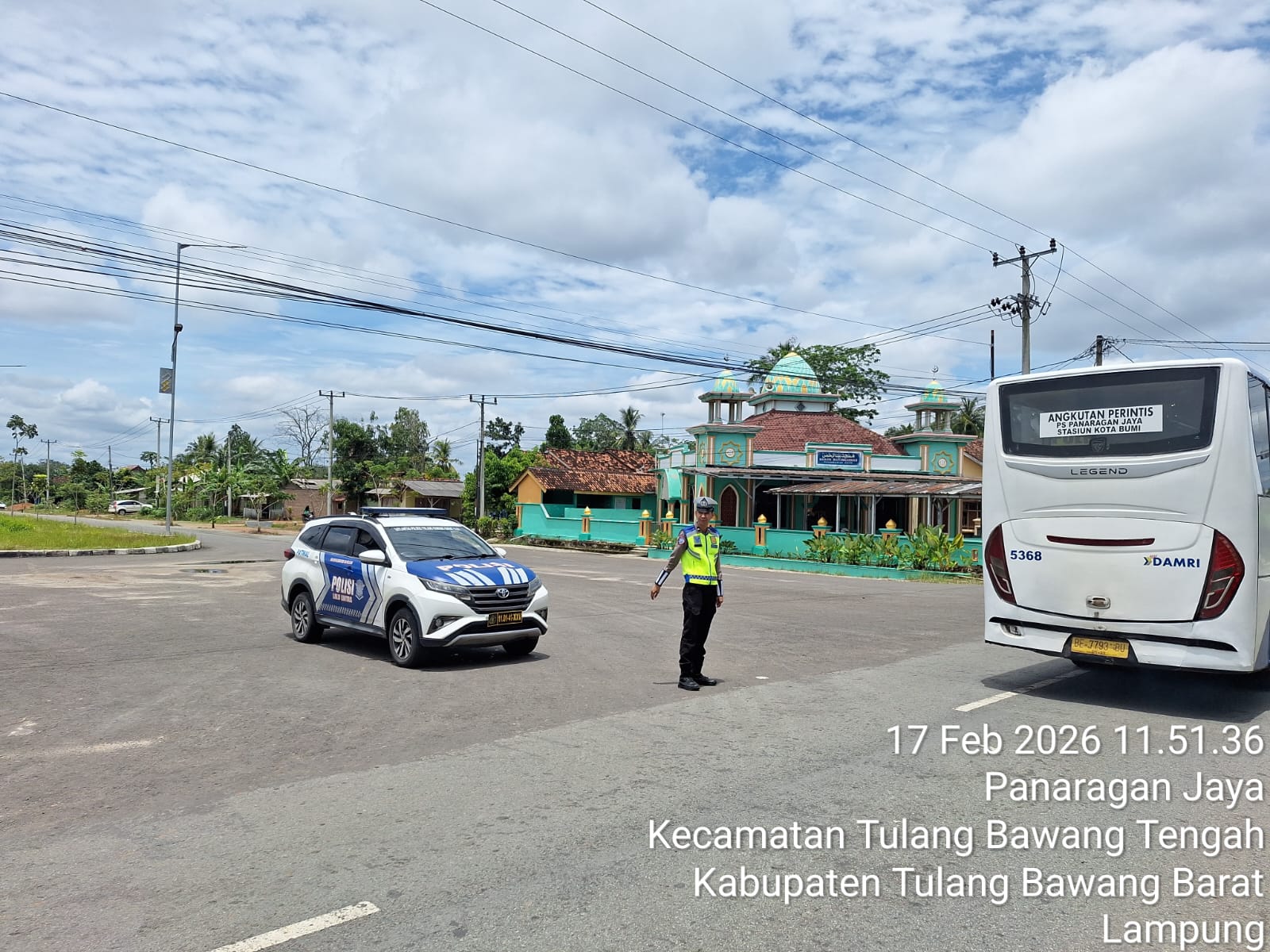 Jaga Ketertiban Lalu Lintas, Sat Lantas Polres Tubaba Gelar PAM Rawan Siang