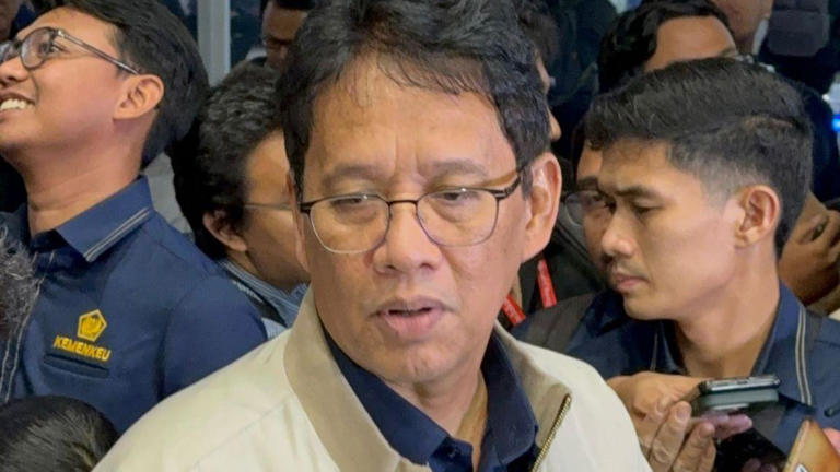 Rupiah Hampir Sentuh Rp17.800 per Dolar AS, Menkeu Purbaya: “Saya Stres”