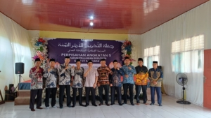 Ketua Pembina Yayasan Madani Lepas Siswa SMP IT, Pesan Ahlak dan Ibadah Jadi Sorotan