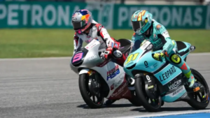Veda Ega Pratama tetap bertahan di lima besar klasemen Moto3 2026 usai finis kedelapan pada seri Italia di Sirkuit Mugello. Pembalap Honda Team Asia kini mengoleksi 66 poin.
